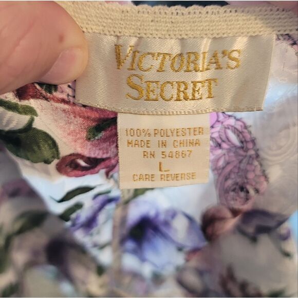VICTORIA'S SECRET GOLD LABEL Shorts - Picture 5 of 6